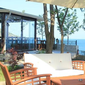 Zinos Hotel